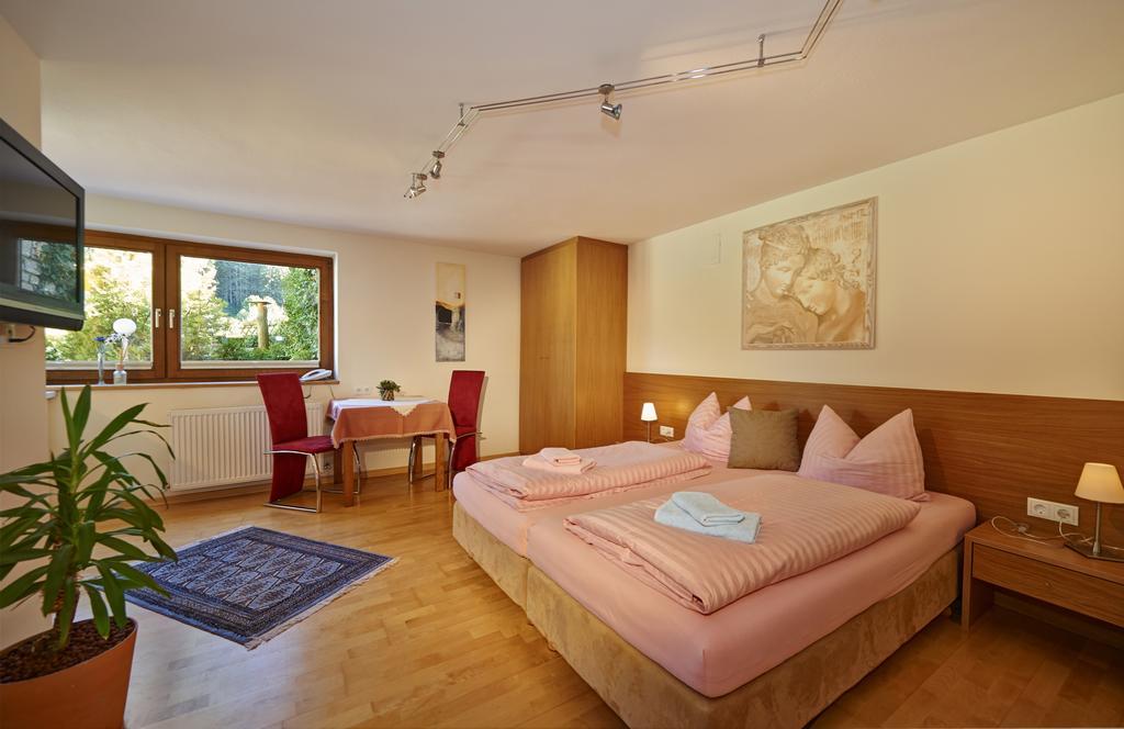 Apartments Neue Post Фільцмос Номер фото