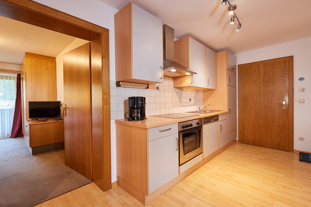 Apartments Neue Post Фільцмос Екстер'єр фото